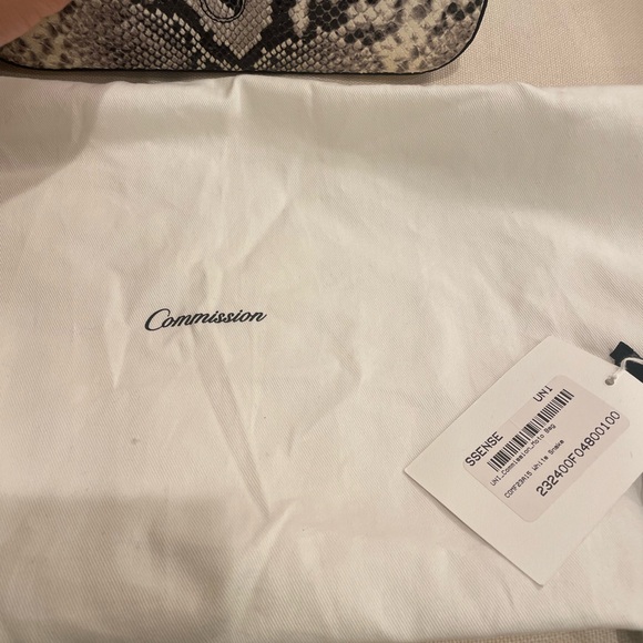 Commission Python leather Crossbody Bag - Picture 8 of 8